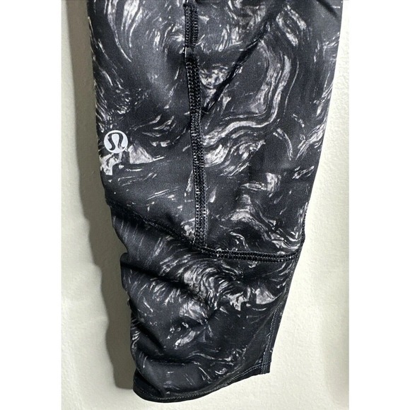 Lululemon Speed Tight II Full Luxtreme Pockets Ruched Leggings Black Swirl Sz 6 - Picture 6 of 16